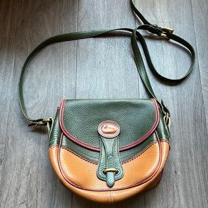 Vintage Dooney & Bourke crossbody